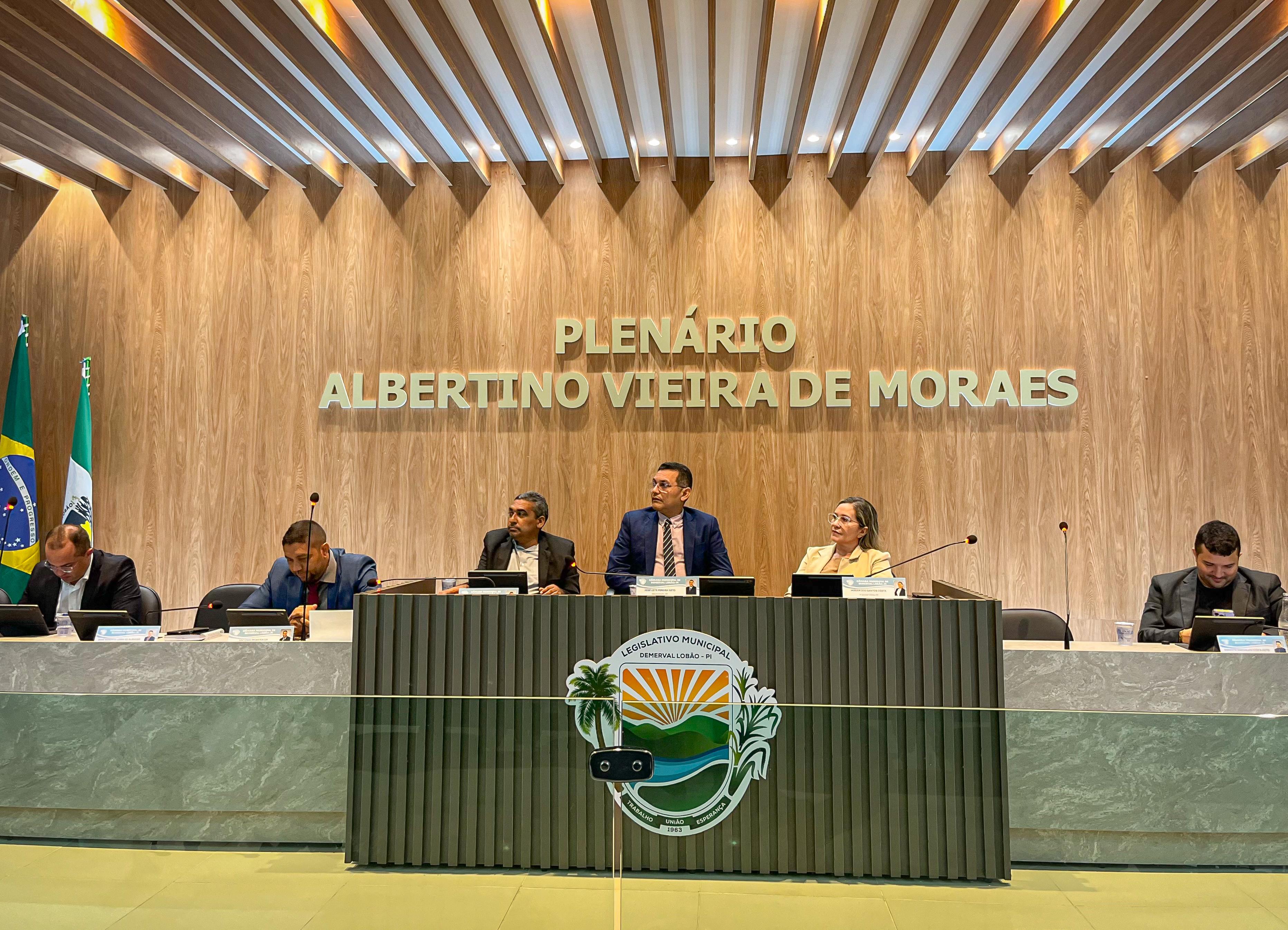 Câmara Municipal de Demerval Lobão realiza Sessão Ordinária com apreciação de projetos relevantes para a comunidade