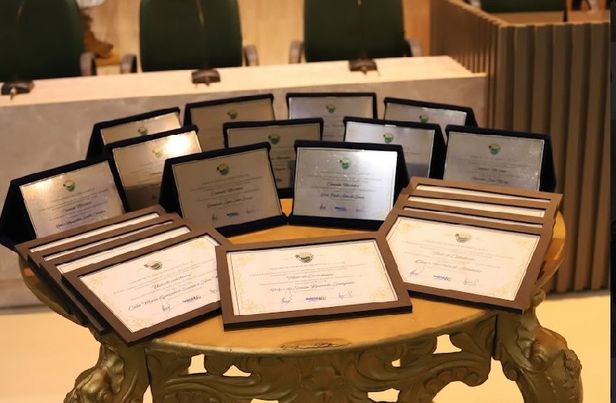 Entrega de Honraria e Titulo de Cidadania