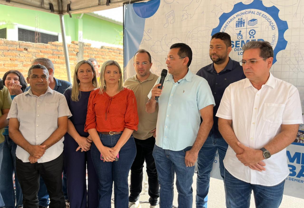 Vereadores participam da inauguração da Escola Municipal Professora Maria Guadalupe Feitosa em Demerval Lobão